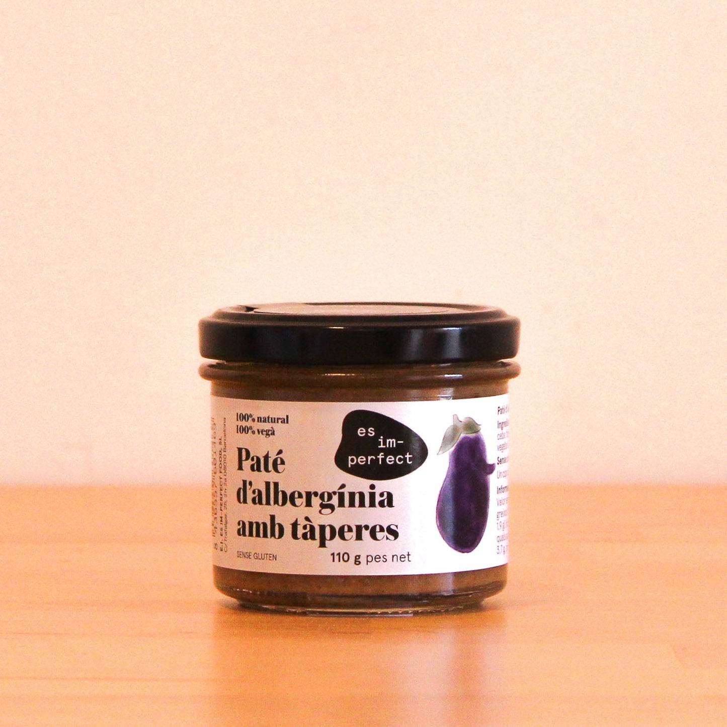 Paté artesano de berenjena y alcaparras, tarro de la marca es im-perfect.