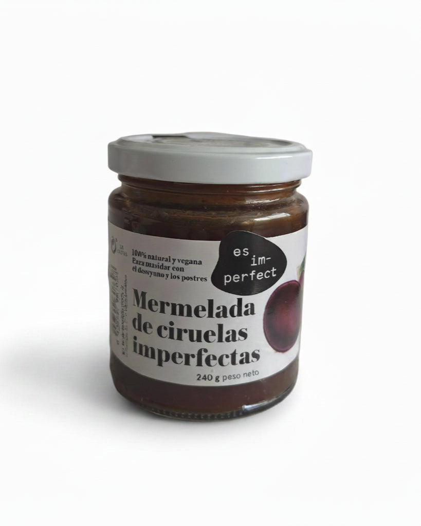 Mermelada artesana de ciruela Molic Gourmet en frasco de 240g, con textura y color vibrante de la fruta.