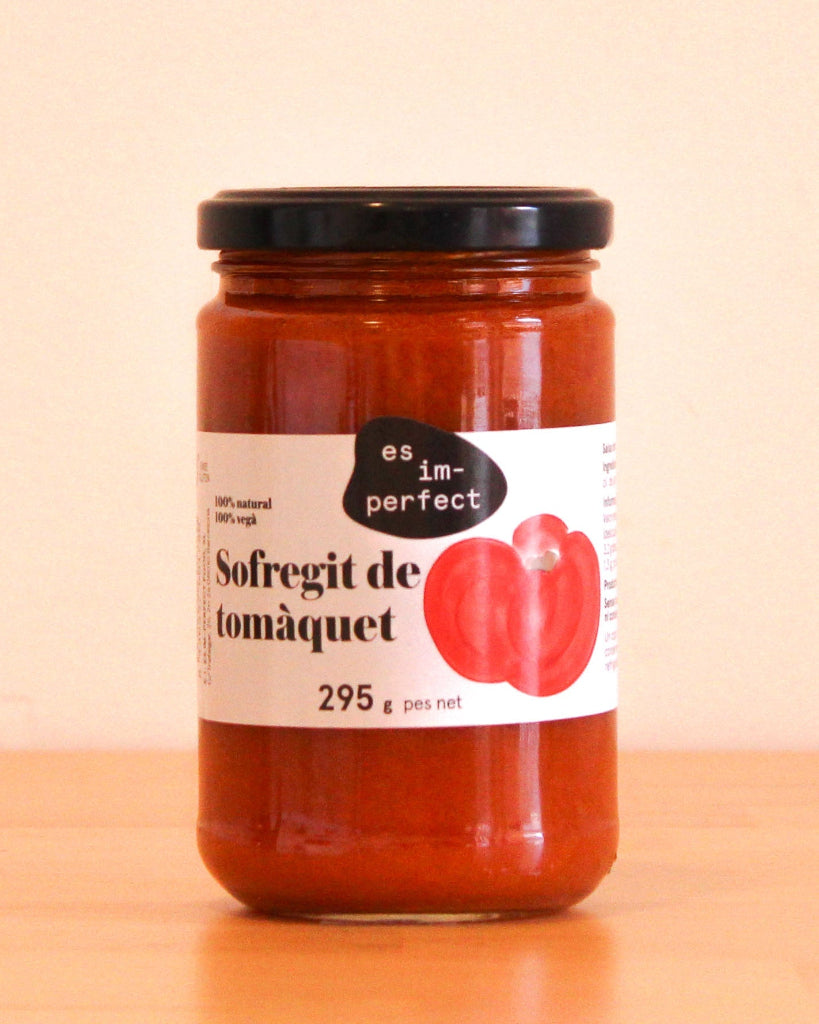 Sofrito artesanal de tomate, tarro de la marca es im-perfect.